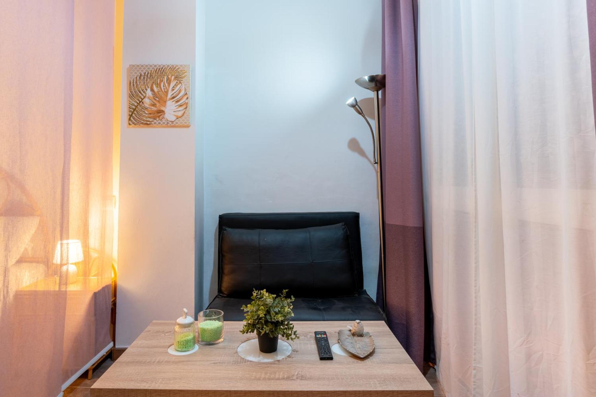 Estudio Ideal Parejas En Triana! *