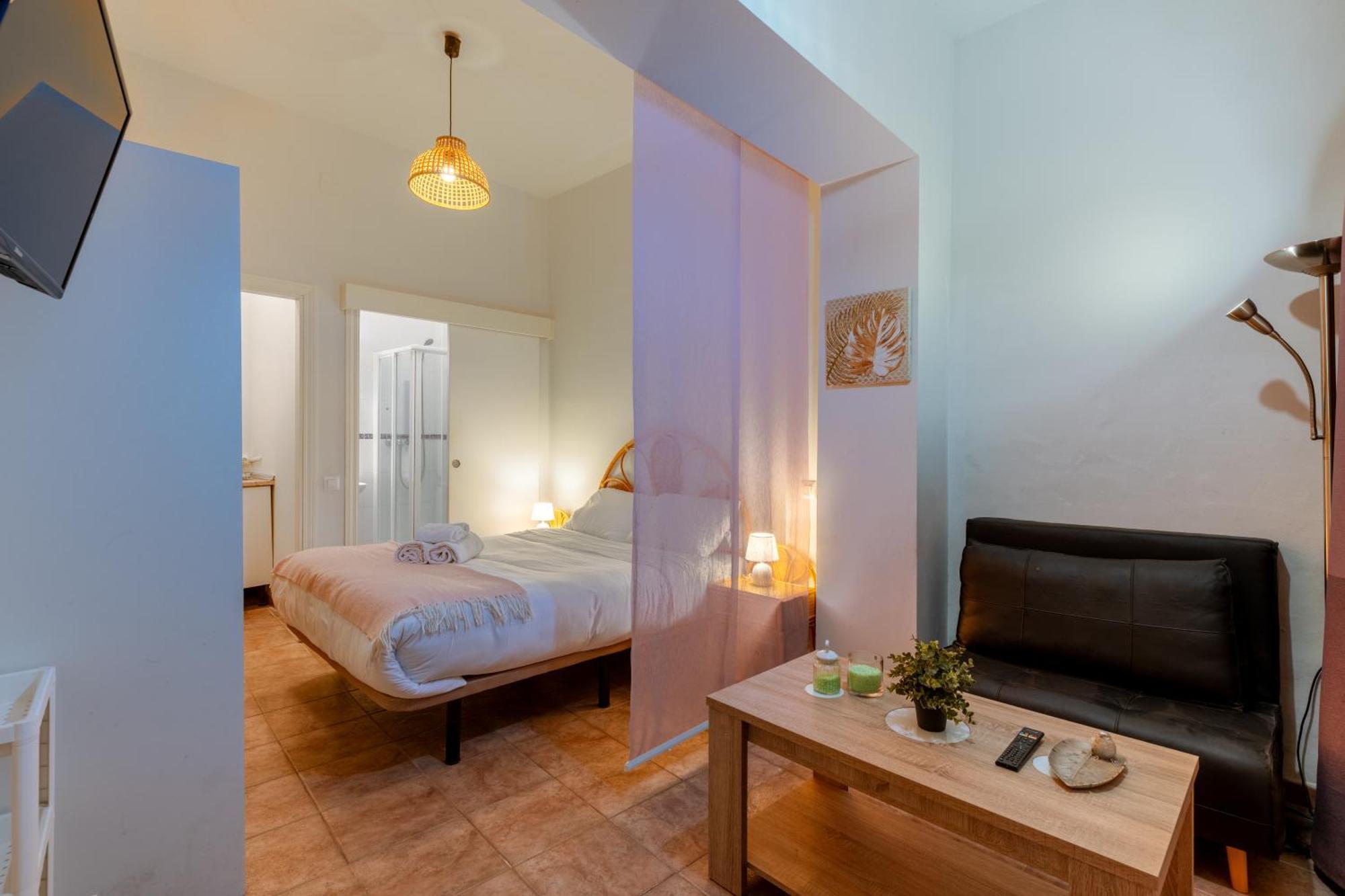 Estudio Ideal Parejas En Triana! Appartement